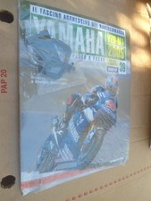 YAMAHA YZR-M1 -  1:5  - 2005 - MOTO RC A SCOPPIO DE AGOSTINI - USCITA NUMERO 39