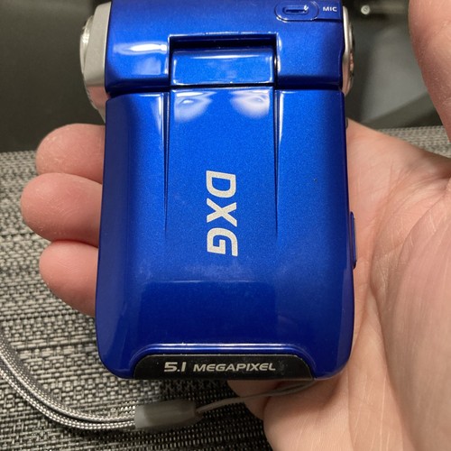 DXG-563V CAMCORDER/Camera BLUE HTF 5.1MP, 4x Digital… Manual, Cords, Cd TESTED!! - Picture 4 of 17