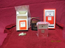 1960's DINO Sinclair Six Transistor Radio "Gas Pump" w/ Box and Stuff