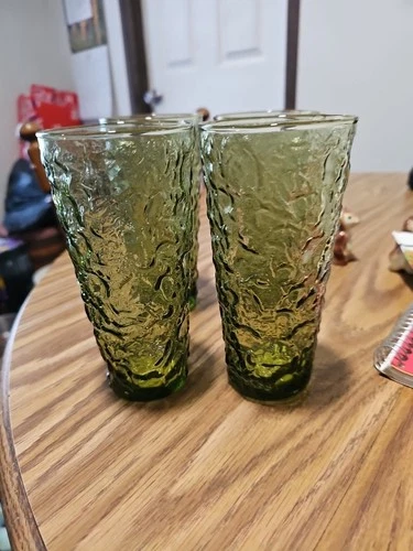 4  Vintage Anchor Hocking Milano Green 6.5" Crinkle Glass Tumbler Avacado