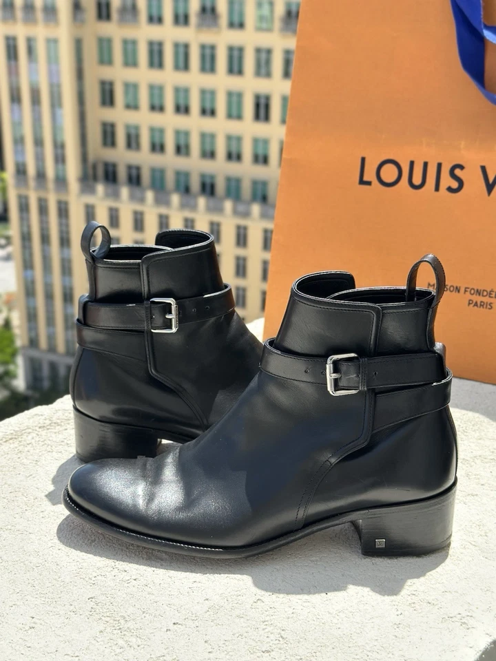 LOUIS VUITTON Cuero Negro Arnés Botines Piel de becerro PARA HOMBRES TALLA 40.5 (7.5 EE. UU.) Foto 3 de 4