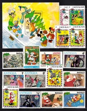 Disney Christmas 16 Postage Stamps and Souvenir Sheet Mickey Mouse and Santa Lot