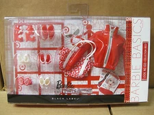 2011 Barbie Basics Accessory Pack- Look #02 Coll-Red