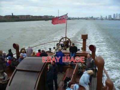 PHOTO  PS WAVERLEY ON WOOLWICH REACH THE WORLD'S LAST SEA-GOING PADDLE STEAMER O