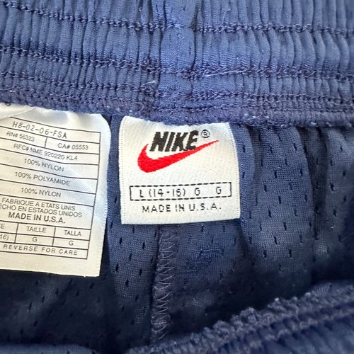 Vintage Nike Shorts Youth Boys Large 14-16 Blue Mesh Made in USA Casual - Picture 4 of 11