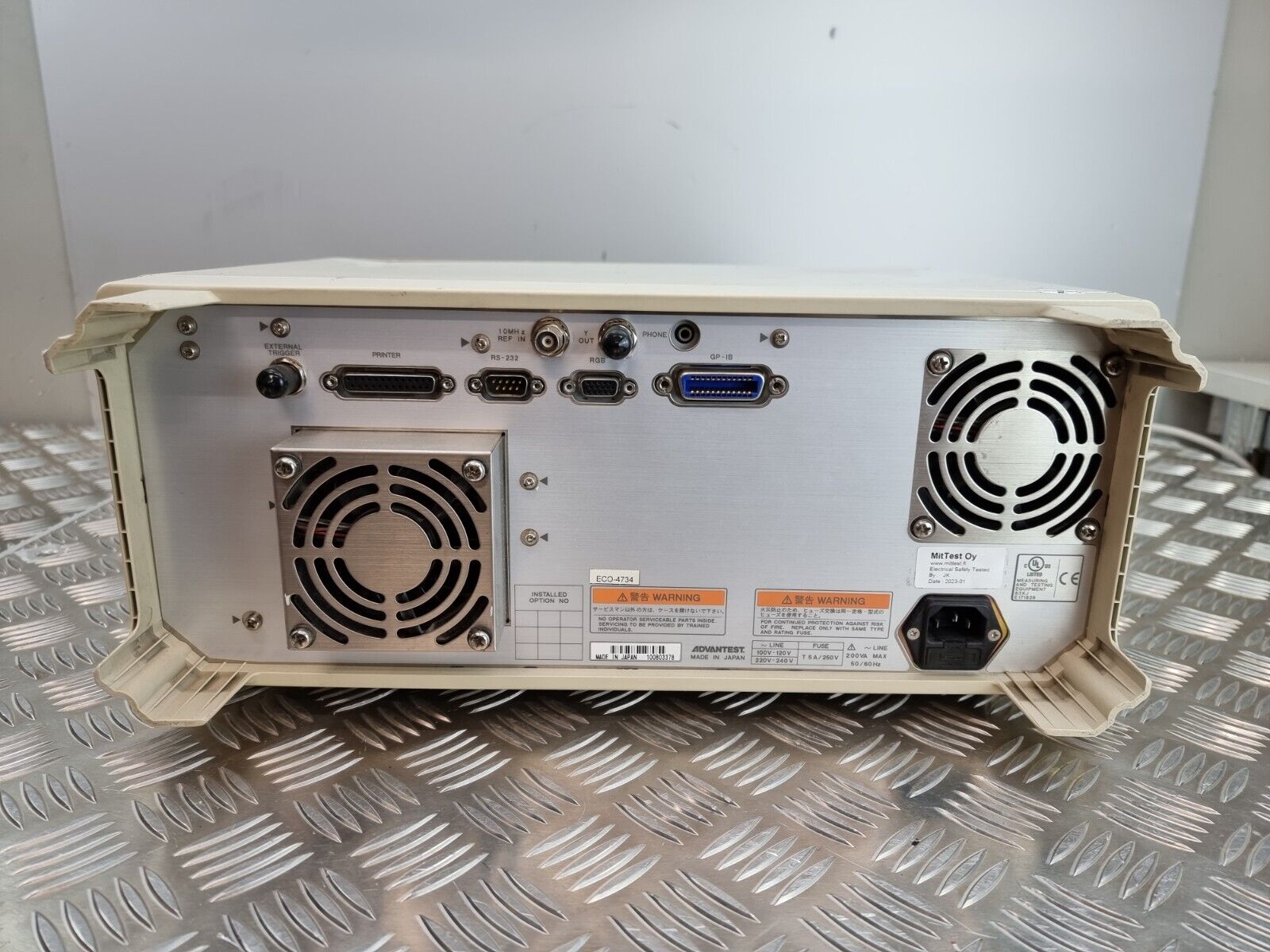 Foto 7 di 9