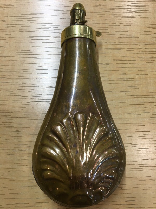 Antique 19th Century Shell Design Gun Powder Flask