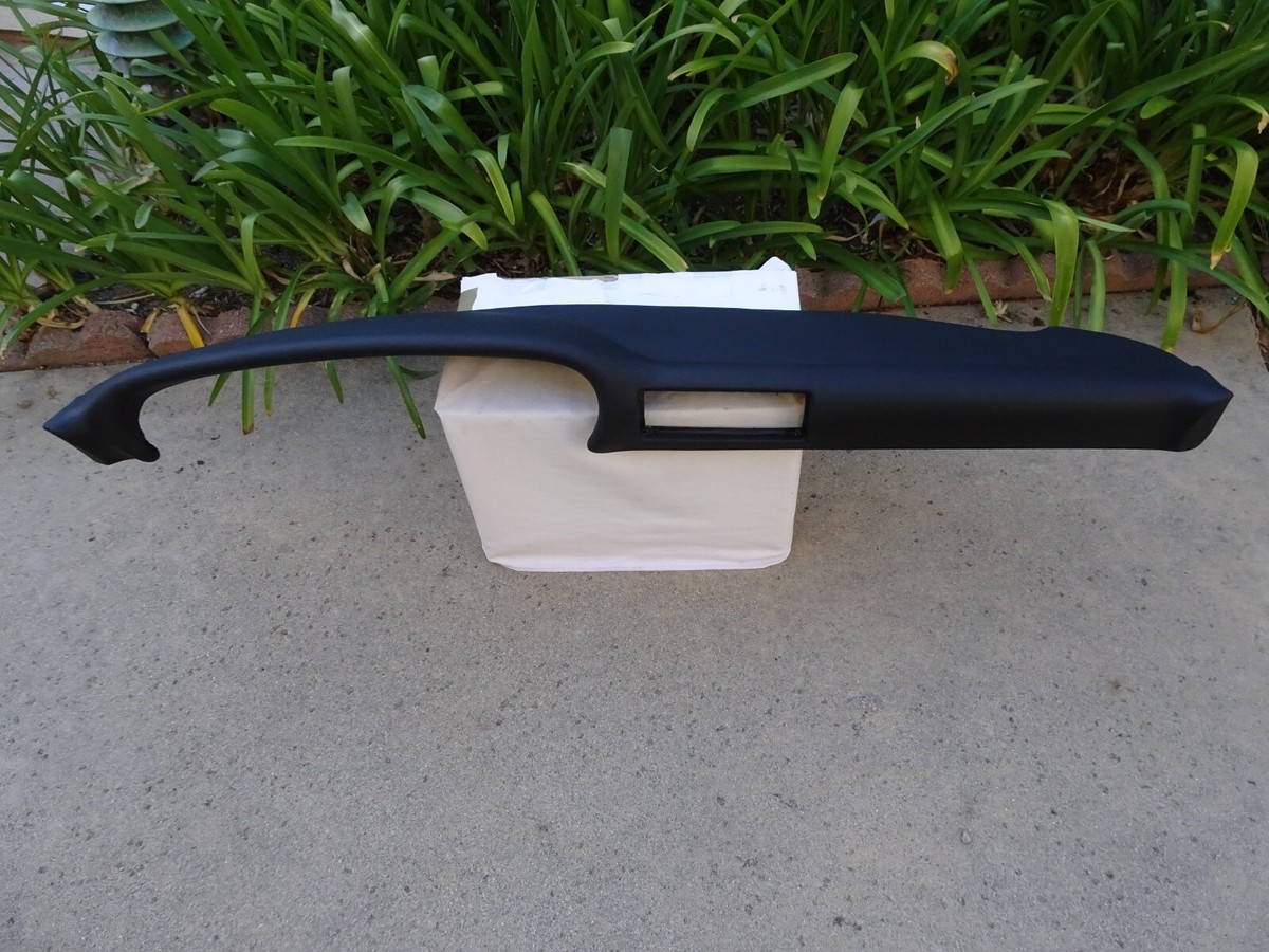 ポルシェ911SC 930 ダッシュボード PORSCHE 1986 - 89 911 930 TURBO BLACK LEATHER DASH BOARD OEM DASH