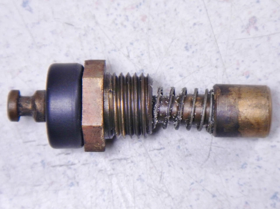 69 YAMAHA 350 GRAND PRIX R3 КАРБЮРАТОР ДРОССЕЛЬ СТАРТЕР ПЛУНЖЕР - Изображение 2 из 4