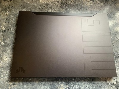 ASUS TUF Dash F15 F516P 15.6'' RTX 30 Series GPU , i7-11375H NO RAM,SSD No Power