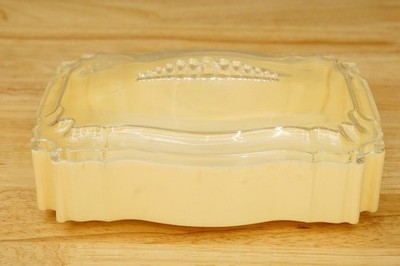 Vintage 1930s Estate Plastic Vanity Ladies Dresser Storage Box Clear Lid