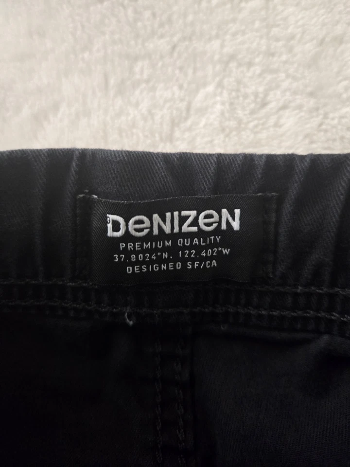 Calça chino Levi's Denizen afunilada pull-on jogger - Masculina grande - Preta - Imagem 2 de 4