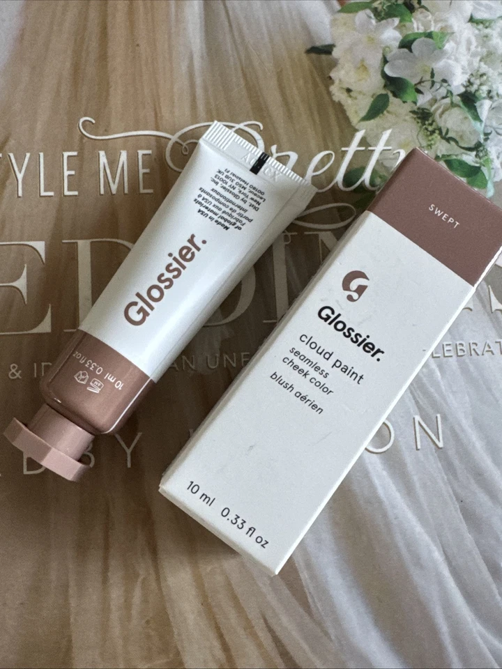 Glossier Cloud Paint Seamless Cheek Color Bronzer SWEPT - Full Size .33 Oz Boxed - Image 4 of 4