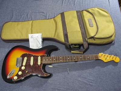 SQUIER Fender Classic Vibe 60s Stratocaster die 498. aus 2008 + Fender Tweed Bag