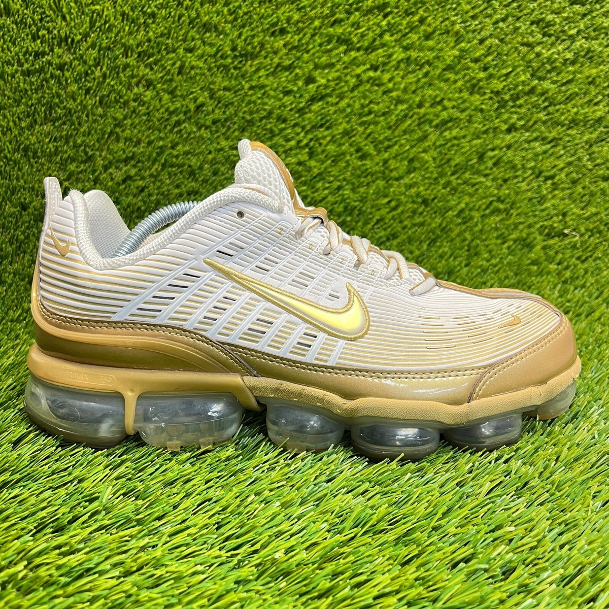 vapormax gold and white