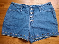 Vintage No Excuses Womens Jean Shorts Size 11/12 highrise embroidered flowers