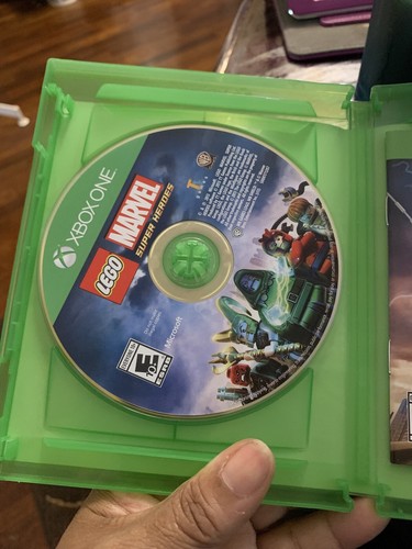 LEGO Marvel Super Heroes Microsoft Xbox One with Manual Complete - Picture 2 of 3