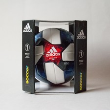 a02004 adidas