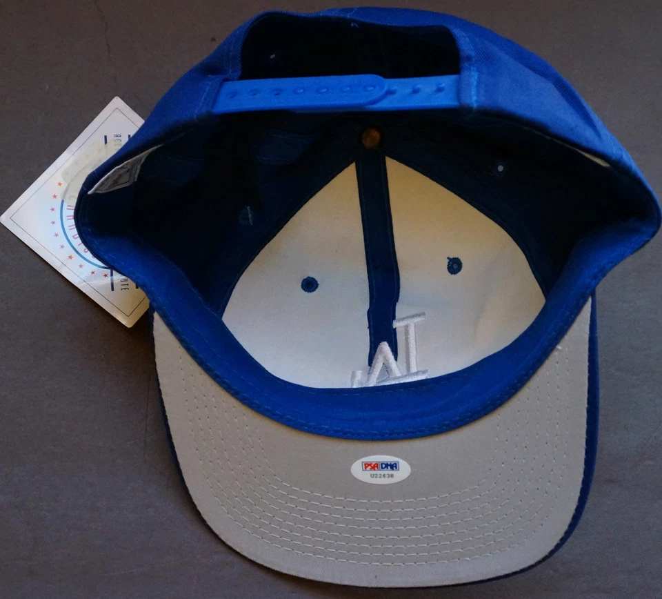 Gorra firmada por Mike Marshall de los Dodgers inscripción especial 88 WS Champs PSA/DNA automática Foto 4 de 4