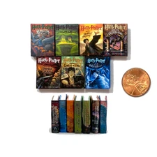 HARRY POTTER 7 Pc Readable Illustrated Miniature Book Set 7 Pcs 1:12 Scale Books