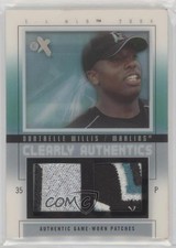 2004 Fleer E-X Clearly Authentics Tan Double 8/22 Dontrelle Willis Patch s7f