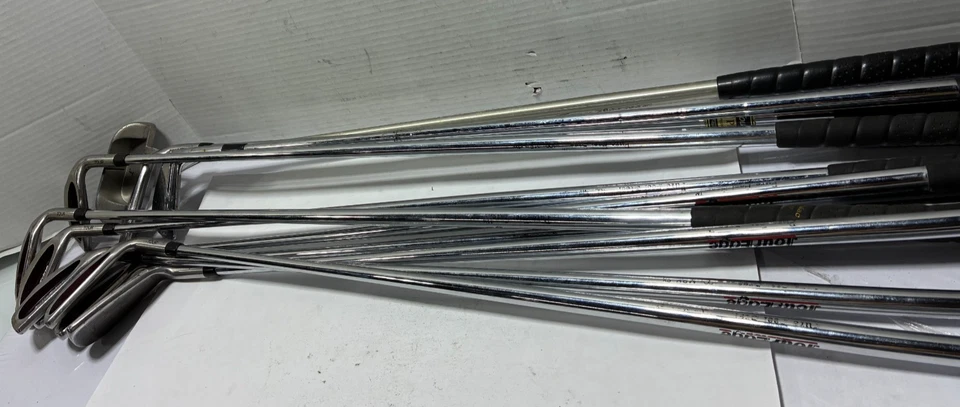 Tour Edge Comp 950 5 Hierro Diestro 37.5" Acero Rígido Nuevo Juego de 10 Empuñaduras Foto 2 de 4