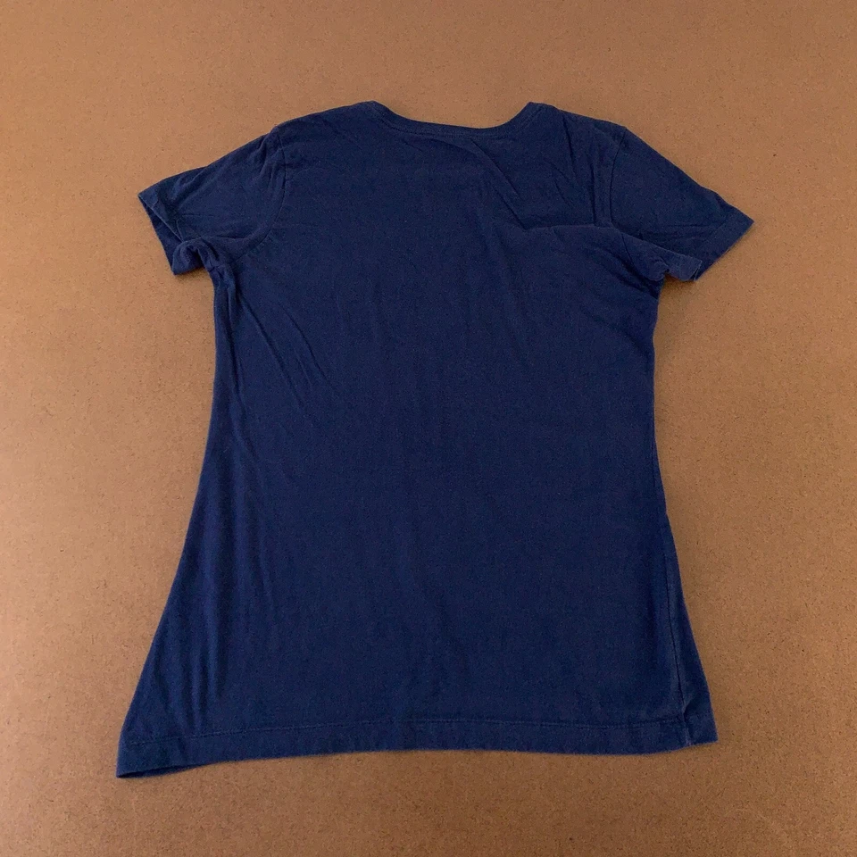 Camiseta Nike feminina tamanho grande slim fit futebol americano Just Do It gráfica manga curta - Imagem 4 de 4