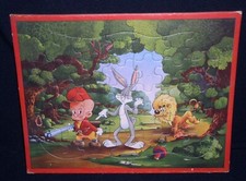 Elmer Fudd  Bugs Bunny vintage 1960s Jaymar Frame Tray puzzle 14"x 11"