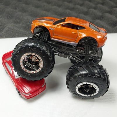 '18 Chevy Camaro SS Monster Truck Hot Wheels 2020 Orange 1/64 Loose