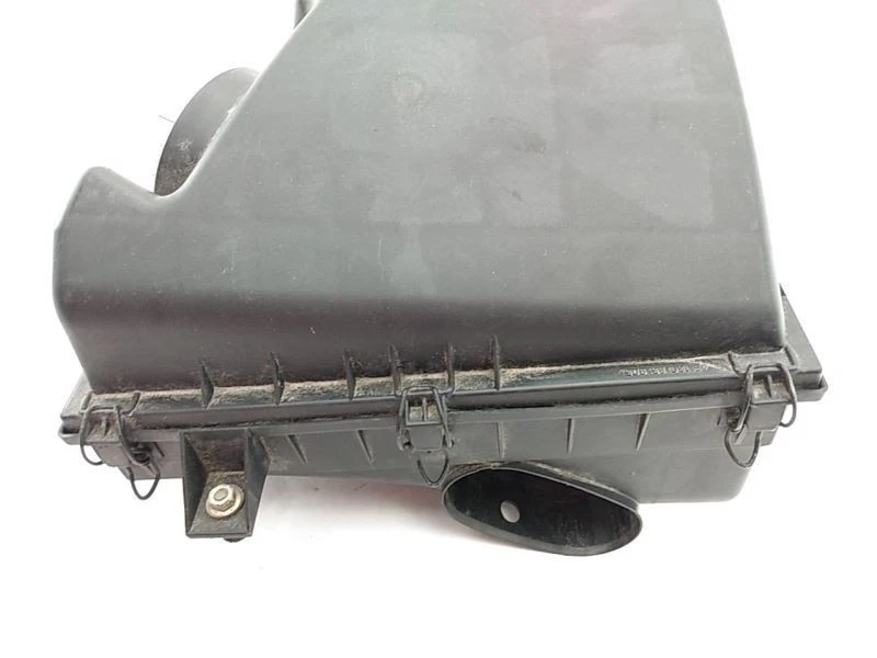 Caja de carcasa de filtro de filtro de aire Jaguar XK8 8-244 4,0 L 1997 1998 Foto 4 de 4