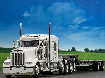 1/64 DCP KENWORTH W900L TRI AXLE W/ 72