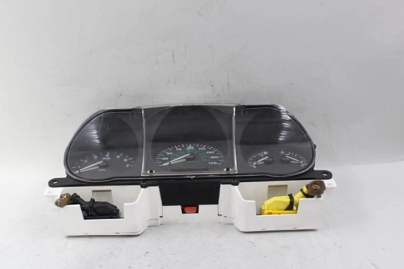 Speedometer Cluster 136K Miles MPH Fits 2000 JAGUAR XJ8 OEM #32331 - Image 2 of 4