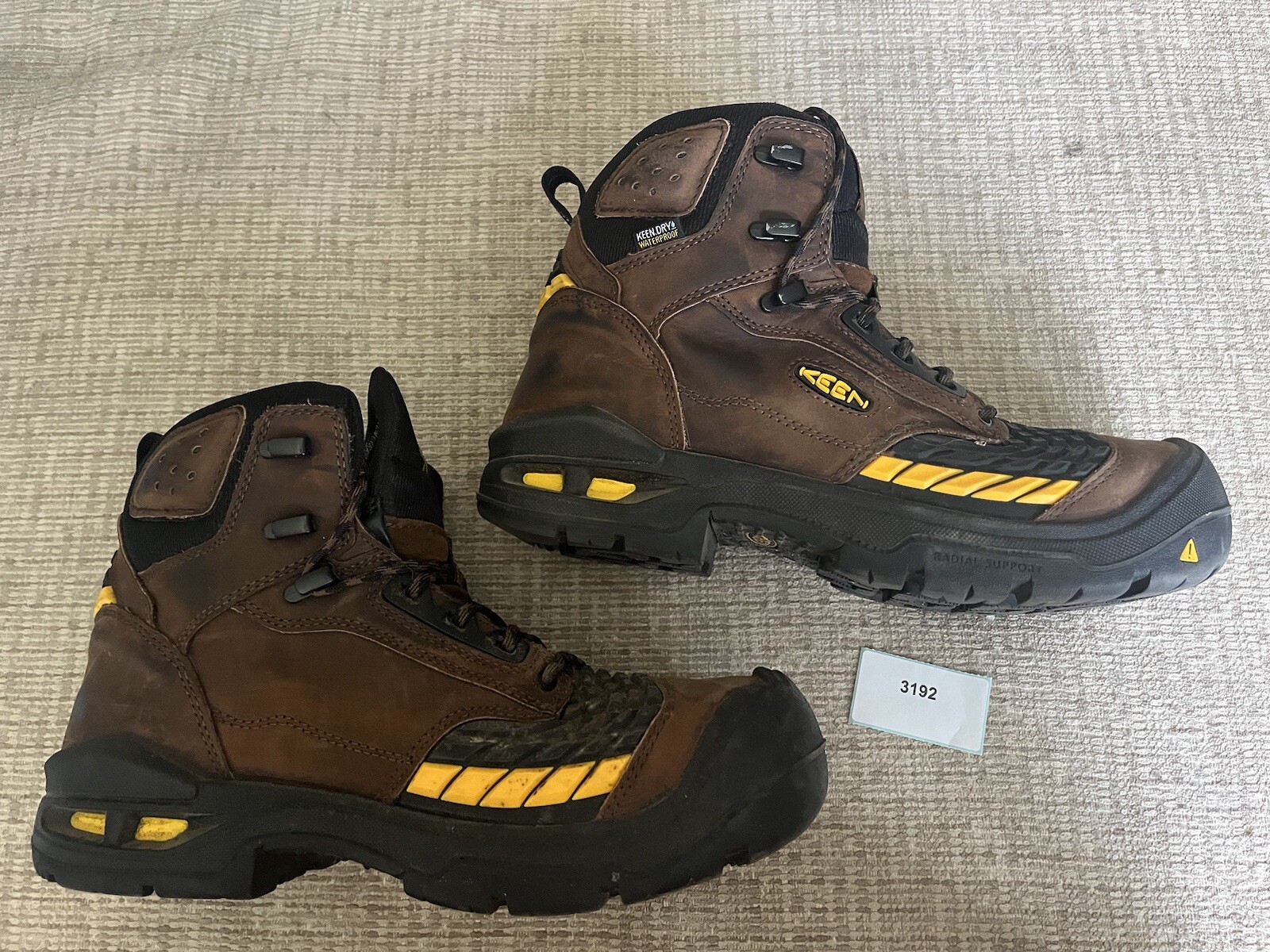 Stivali da uomo KEEN Utility Troy 6" con punta in fibra di carbonio composita taglia 10 EE