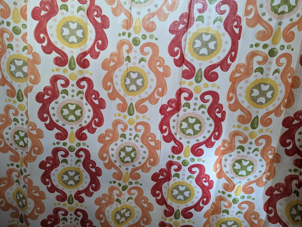 CORTINA DE DUCHA 100% ALGODÓN ROJO, AMARILLO, CORAL Y VERDE Foto 2 de 3