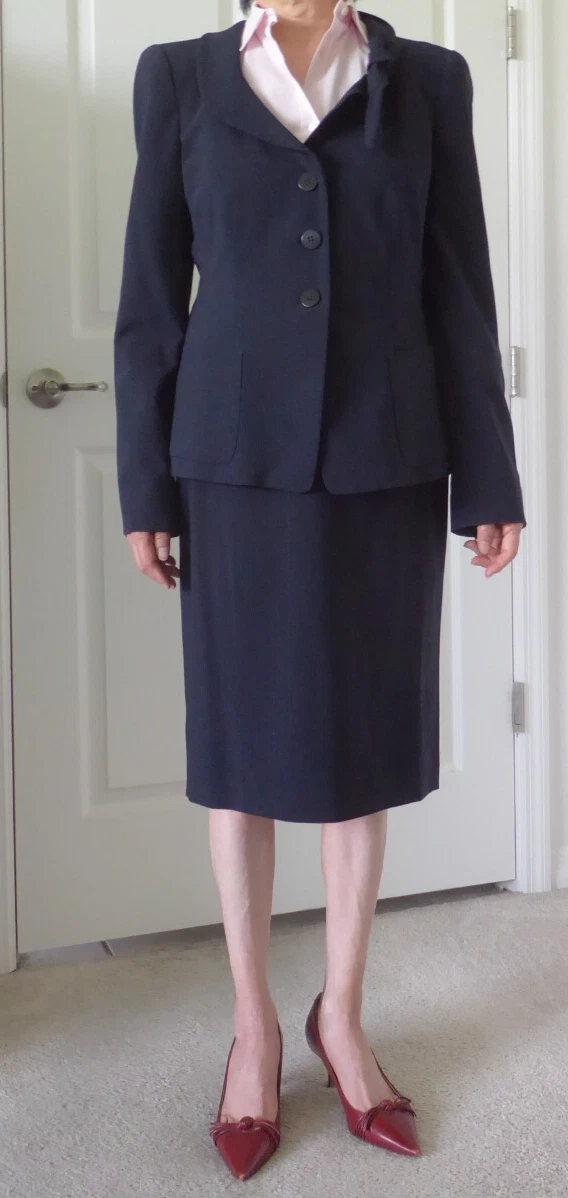 ヴィンテージ⭐︎アルマーニ コレッツィオーニ セットアップ　スカートスーツ濃紺40 Armani Collezioni Skirt Suits Blue Suits & Suit Separates for