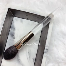 Trish McEvoy 48 Sculpt & Blend Brush - Highlighter Blush unboxed Natural Hair