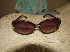 VINTAGE NEVER USED "JONES NEW YORK" WOMEN'S TORTOISE SHELL SUNGLASSES