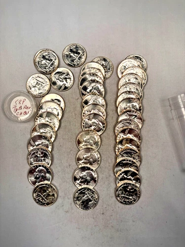 1958P WASHINGTON QUARTER 90% SILVER CH. BU BRILL. UNC. 40 COIN ROLL TYPE B REV.
