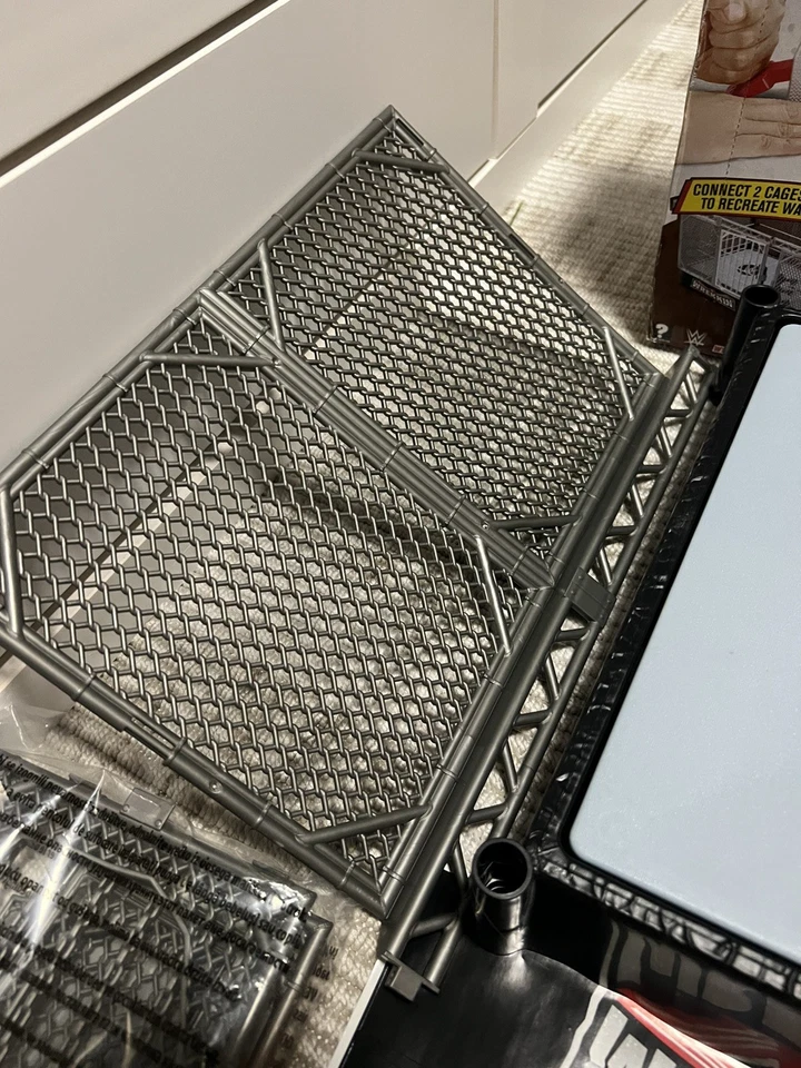 Nuevo WWE Wrekkin' Collision Cage WWF Juego Hell In a Cell y Figuras  Foto 3 de 4