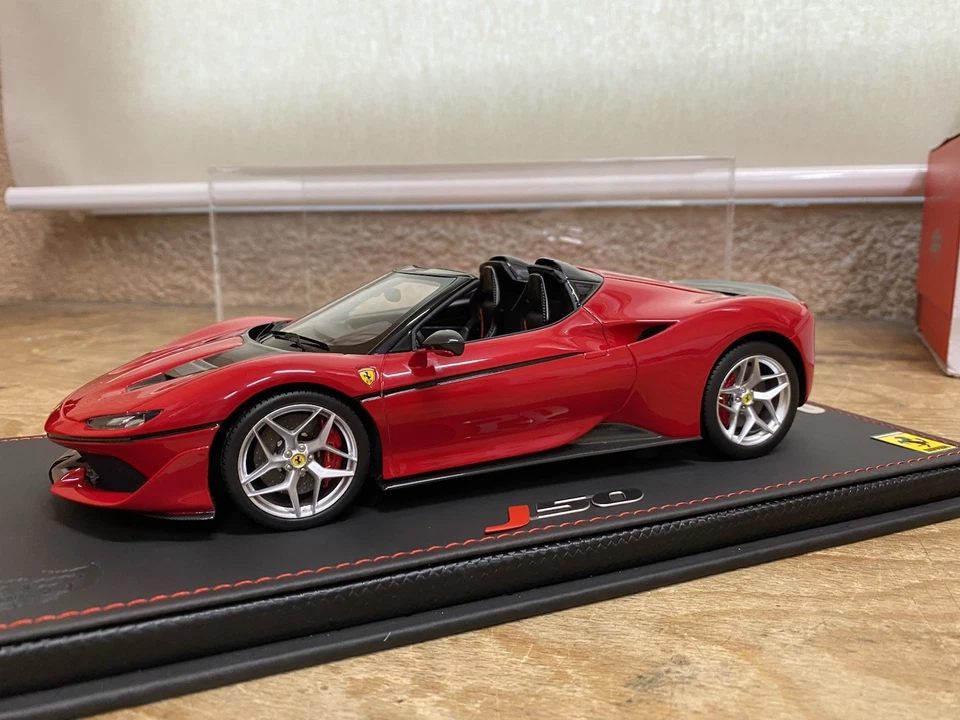 Ferrari J50 BBR Rouge 1:18 NEUVE - Photo 3/4