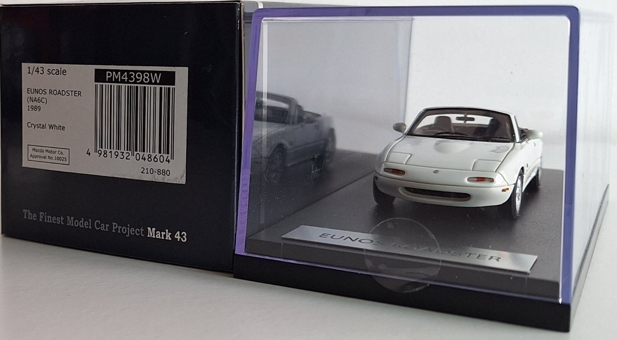 Mazda MX-5 Eunos Roadster 1989 Crystal White 1:43 Mark43 PM43998W