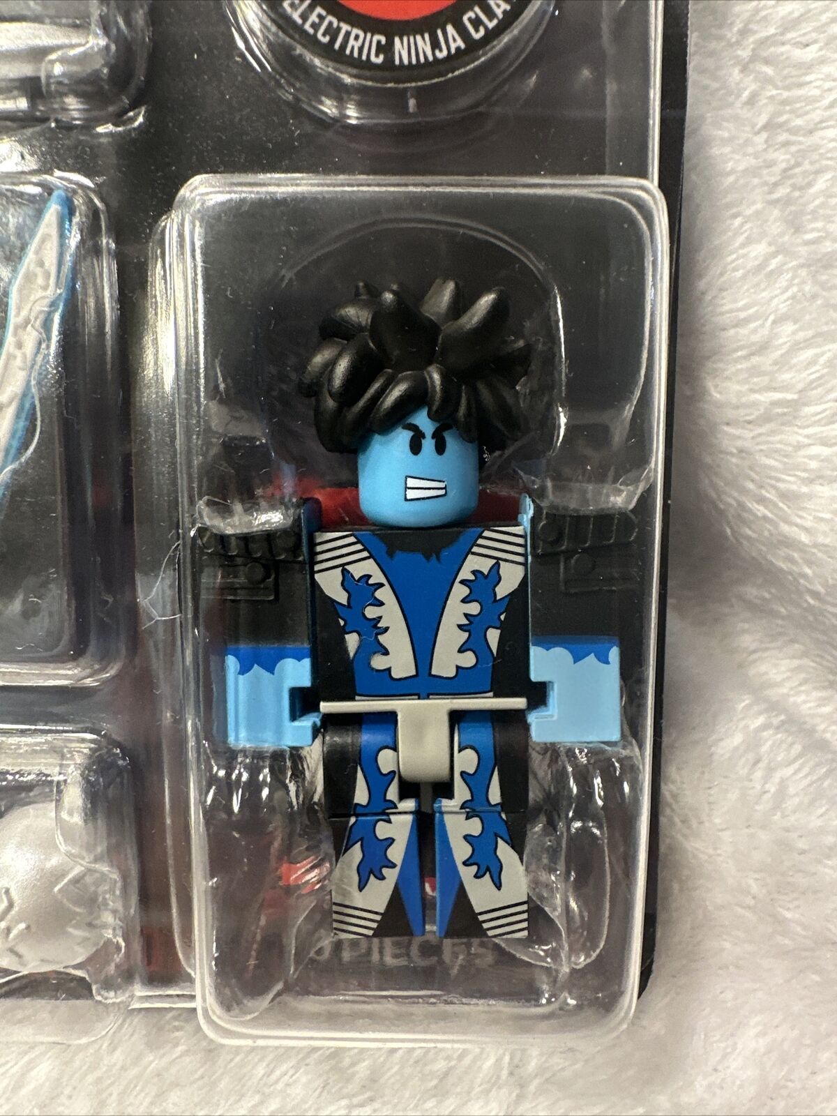 Boneco Roblox Avatar Shop - Figura Spark Beast + Cód Virtual - JP