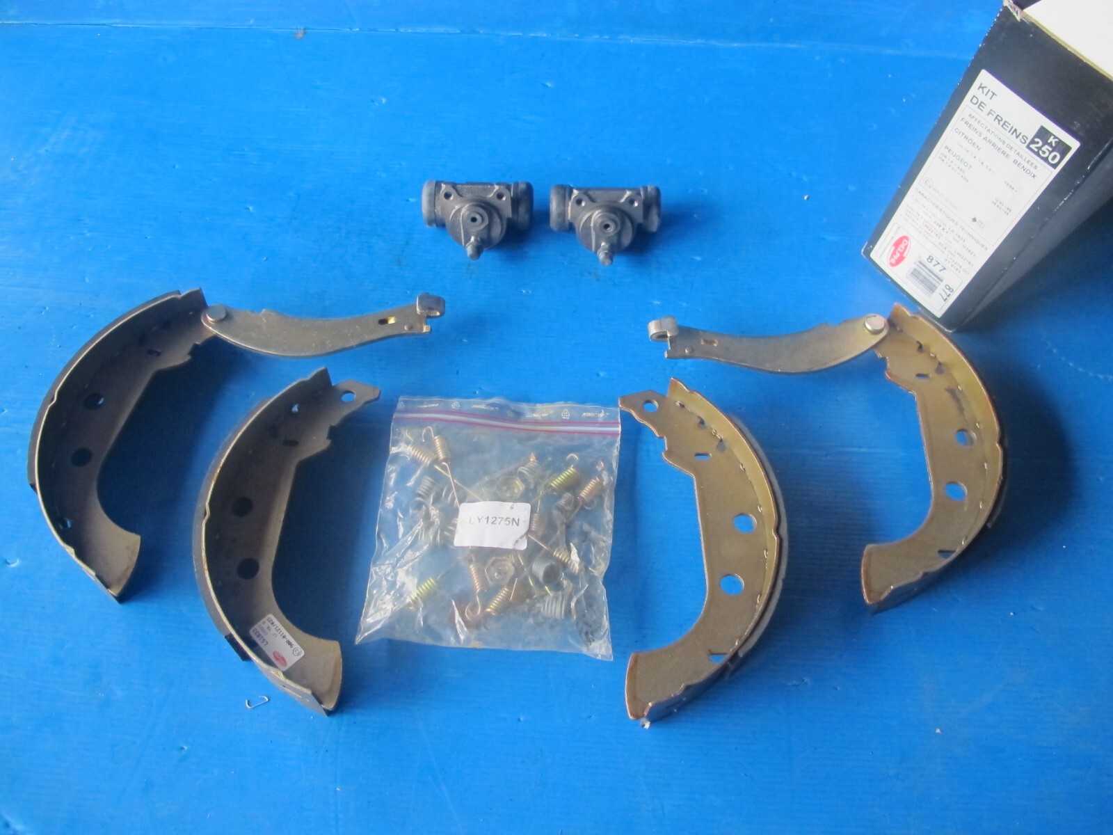 Kit freins arrière Delphi pour Citroën ZX et Peugeot 306 ø 180mm