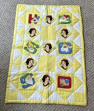 Vintage Snow White And The Seven Dwarfs Yellow Baby Crib Toddler Quilt 35" x 24"