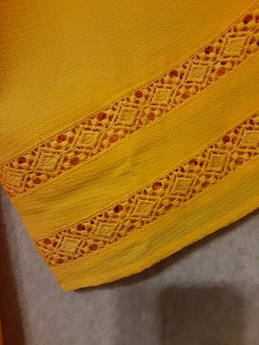 Counterparts Sz M Blouse Yellow 3/4 Bell Sleeve Blouse 3/4 bell sleeve Rd Neck - Imagen 5 de 11