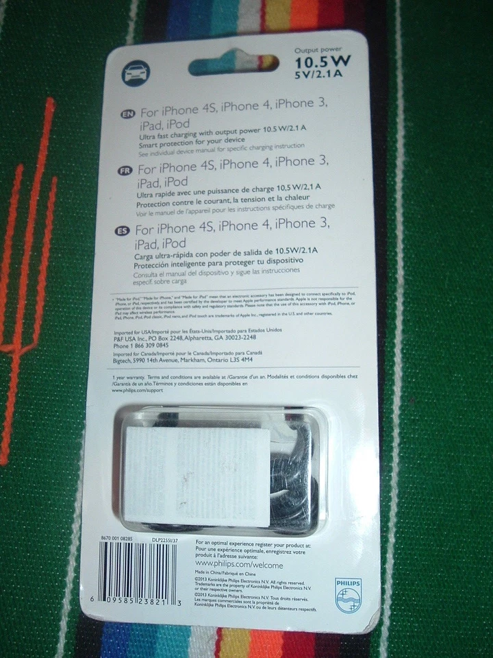 CARGADOR COCHE ULTRA RÁPIDO PHILIPS 2.1 A IPhone 4S, IPhone 4, IPhone 3G, iPad, IPod  Foto 2 de 2