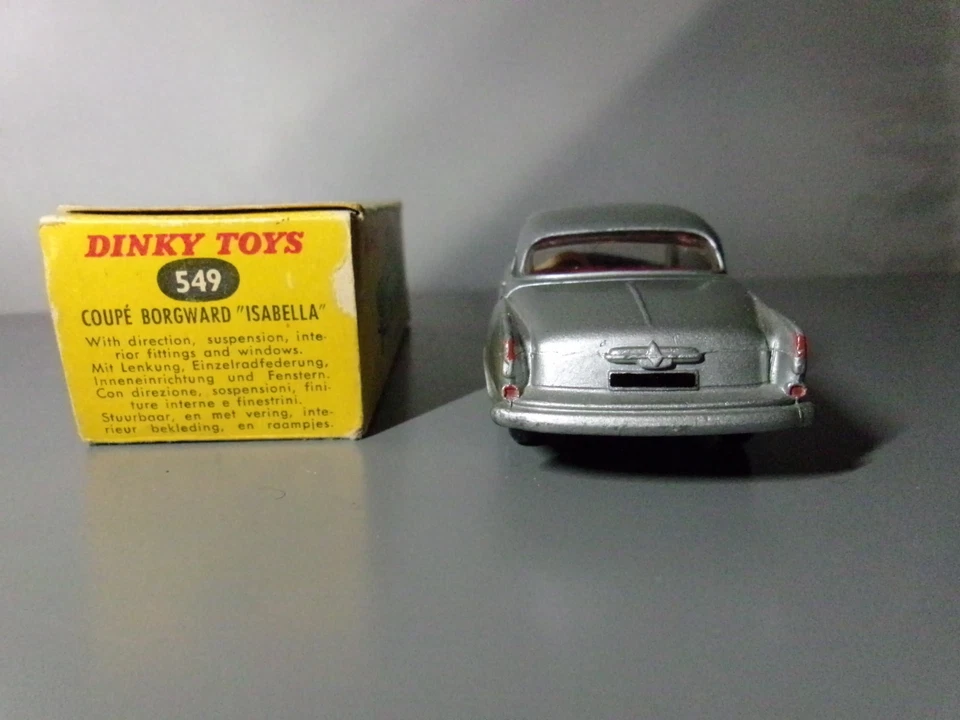 Dinky Toys. Borgward Isabella coupè  scala 1/43 made in France - Immagine 4 di 4