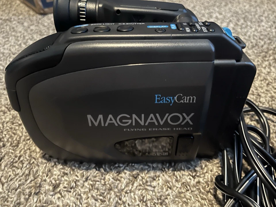Magnavox CVT620AV01 Easy Cam, W 2 Chargers, Working, Needs New Battery - Image 2 of 4
