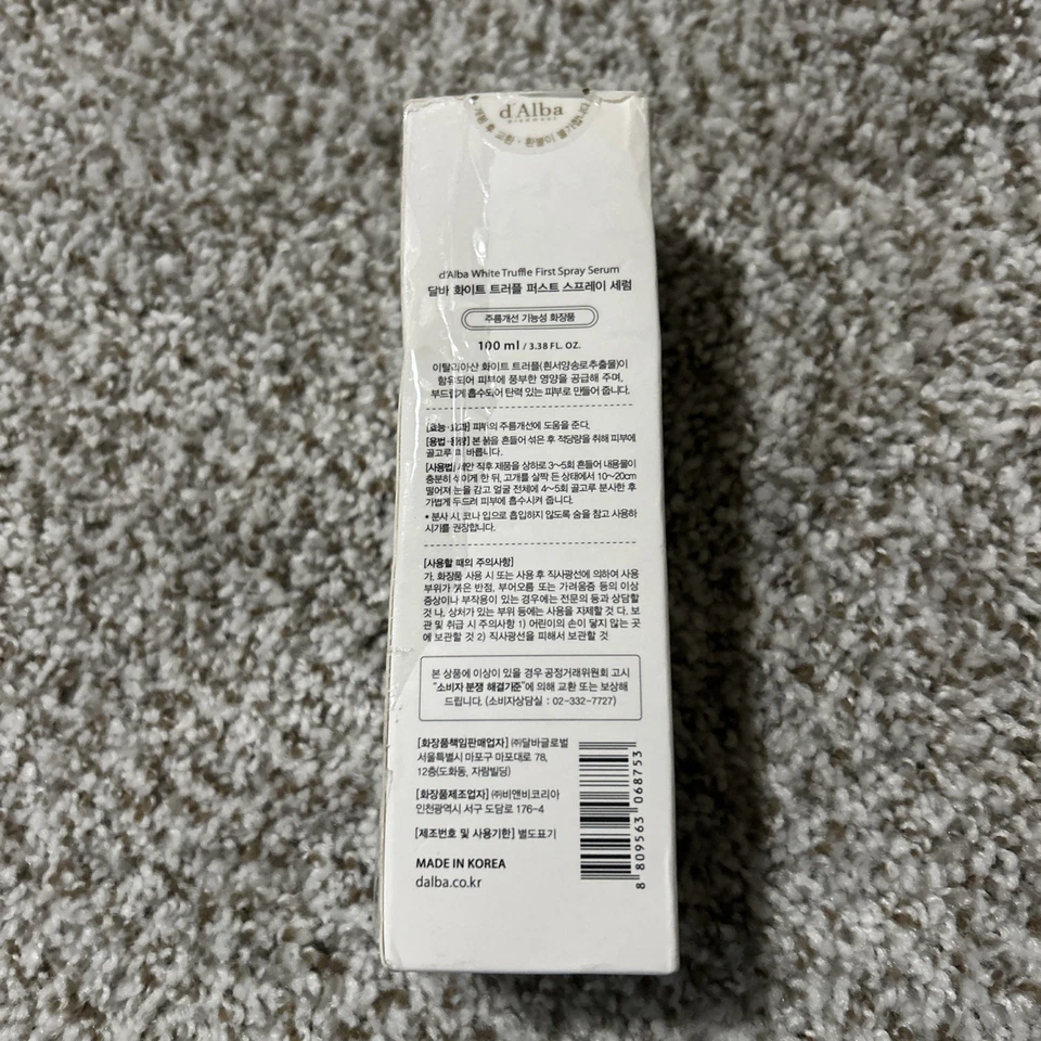 Suero en aerosol d'Alba White Truffle First - 3,38 oz Foto 2 de 2