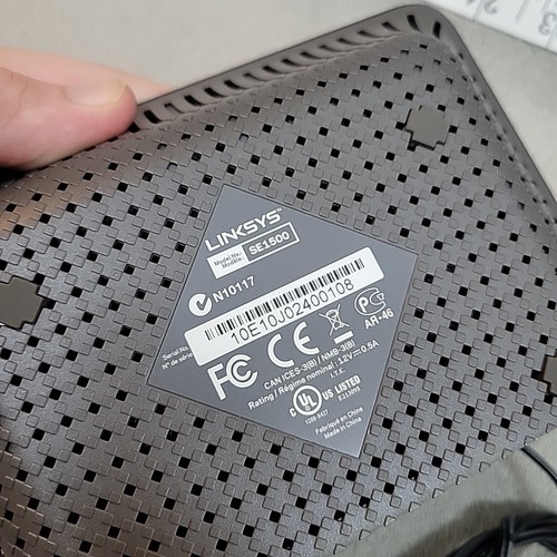 Cisco Linksys SE1500 5-Port 10/100 Fast Ethernet Switch w/ Adapter FREE SHIP - Afbeelding 5 van 5